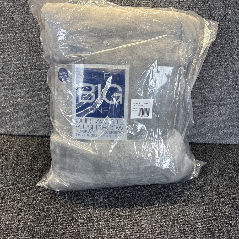 The Big One~Oversized/Super Soft Plush Throw~5ft X 6ft~Solid Gray